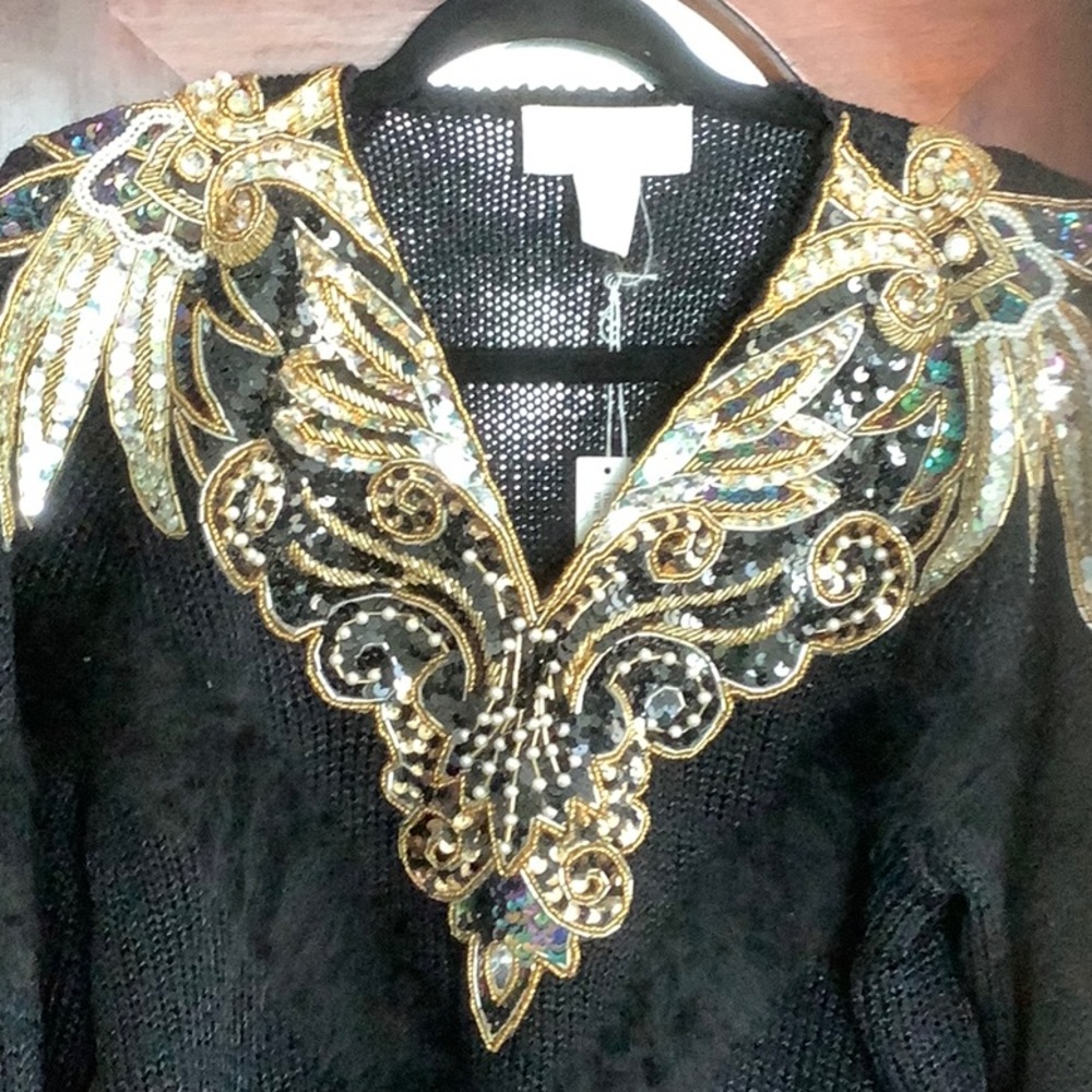 Vintage 90’s black gold Sequin Sweater - Picture 2 of 9